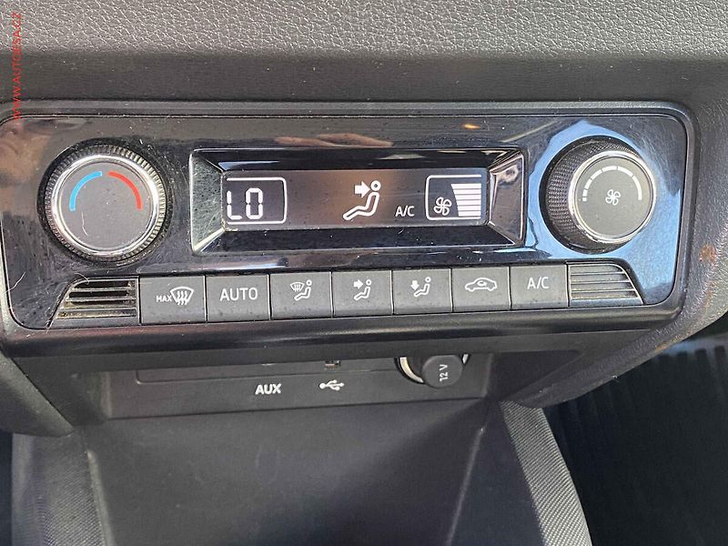 Škoda Fabia (2016) 1.2 TSi, ČR, Style - fotka 13 z 16