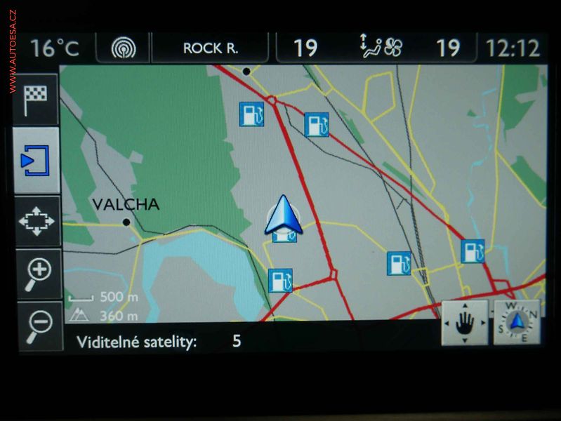Peugeot 308 (2015) 1.2 PT, ČR, Active, TZ - fotka 14 z 19