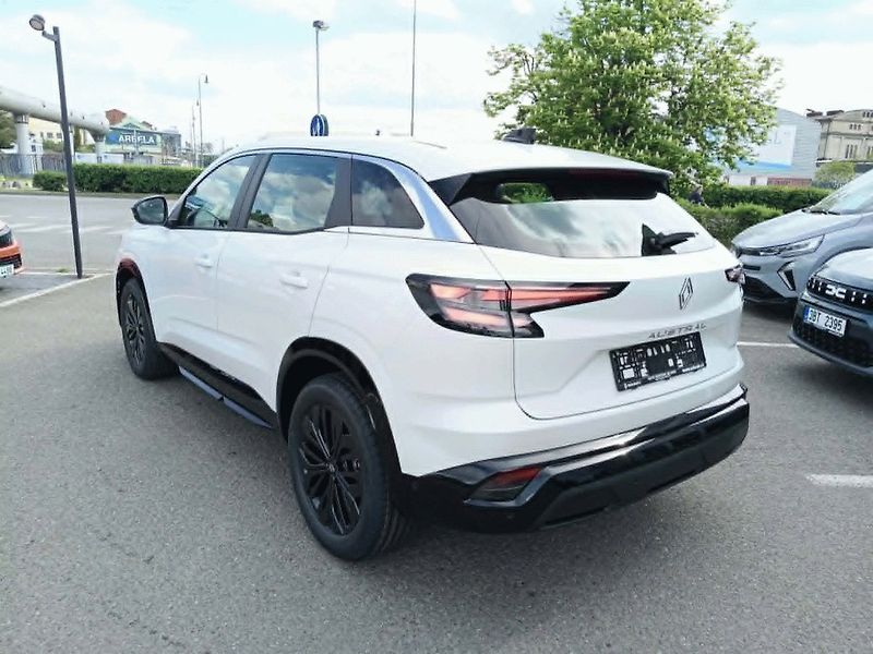 Renault Austral (2026) evolution mild hybrid 150 auto - fotka 6 z 21