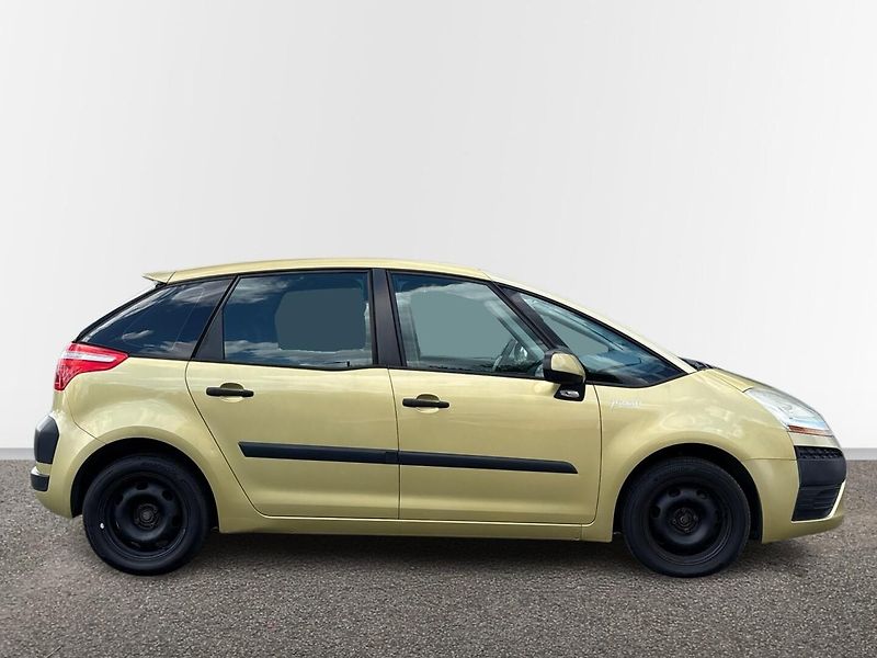 Citroën C4 Picasso MPV - fotka 16 z 24