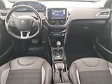 Peugeot 2008 (2016) 1.2 PureTech, Automat, ČR - náhled 8