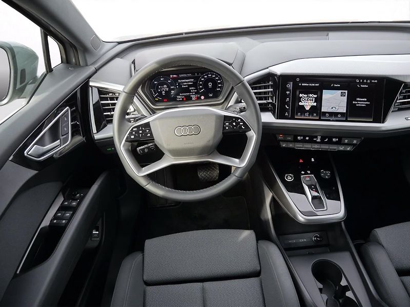 Audi Q4 e-tron 40 360 Ad.temp KESSY Asistence - fotka 9 z 14