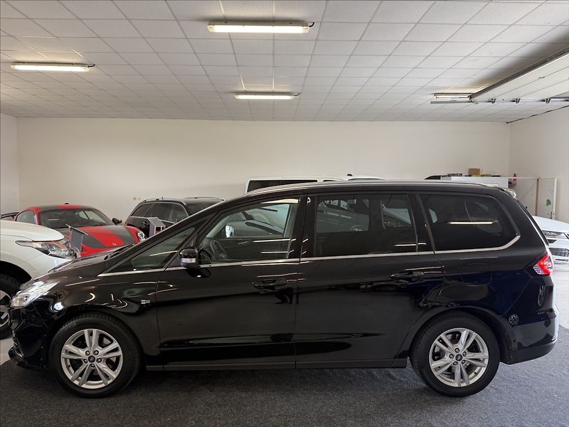 Ford Galaxy 2,0 Titanium,177kW,po servisu - fotka 3 z 38