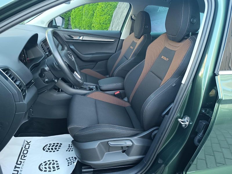 Škoda Karoq Scout, 1.5/110kW, 80000KM - fotka 20 z 32