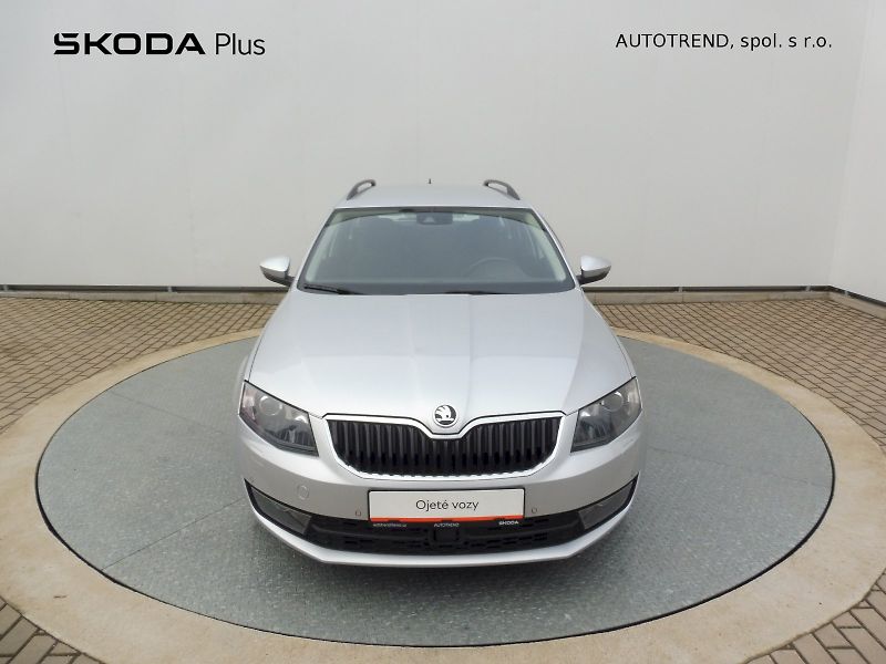 Škoda Octavia (2015) Combi Style Elegance 1,4 TSI C - fotka 4 z 27
