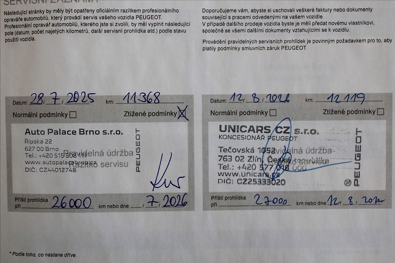 Peugeot 2008 1,2 PT  ČR,ALLURE,ZÁRUKA - fotka 38 z 38