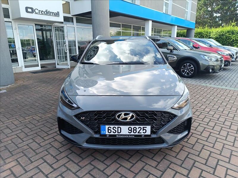 Hyundai i30 1,5 T-GDi, DCT N-Line Rezervac - fotka 3 z 22