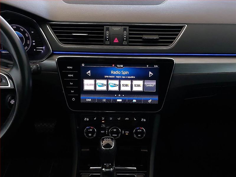 Škoda Superb (2019) Style 1.5 TSI, Automat - fotka 10 z 19