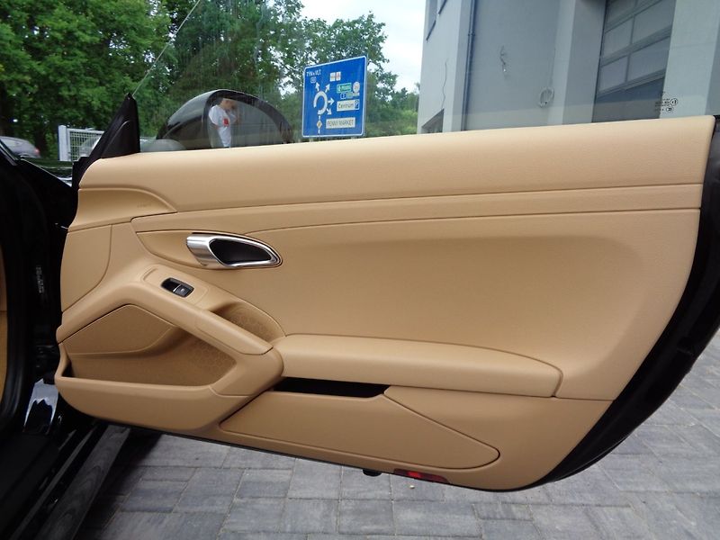Porsche Boxster (2013) 981 KL12 - fotka 21 z 36