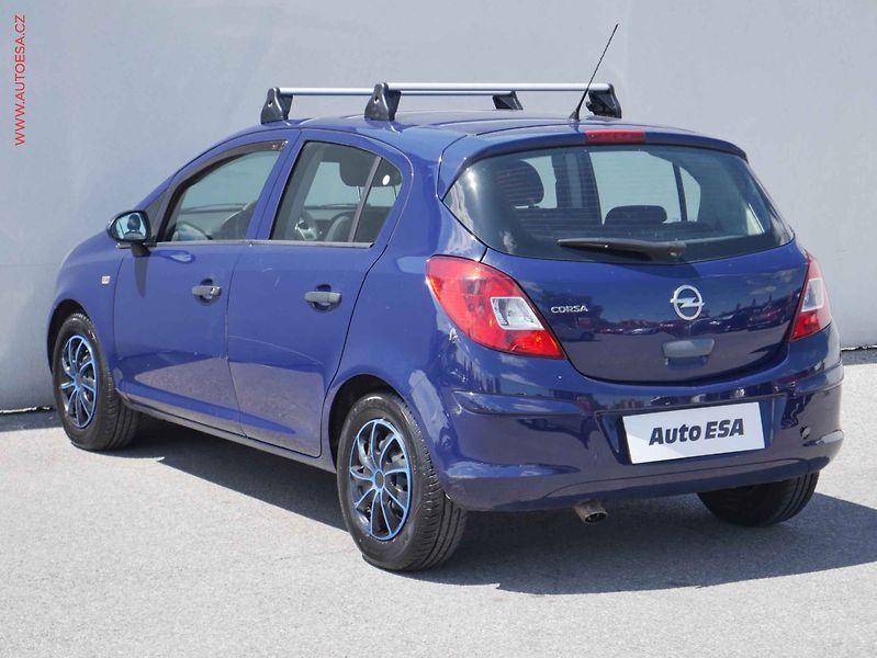 Opel Corsa (2014) 1.2i, 1.maj,ČR, STK6/28 - fotka 6 z 16