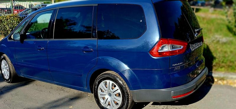 Ford Galaxy 2.0 benzin 107 kw Facelift - fotka 2 z 34