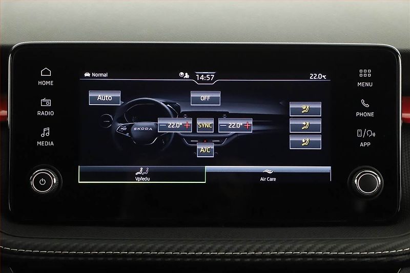 Škoda Fabia (2026) 1.0 TSI, MONTE CARLO, AUTOMAT - fotka 14 z 20