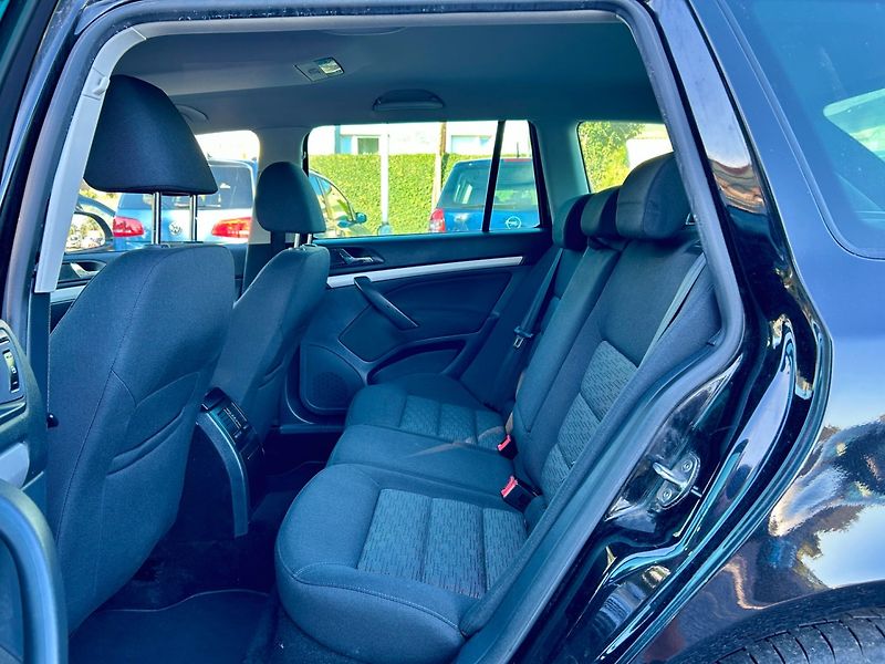 Škoda Octavia (2013) 1.4 TSI 90 kW manuál - fotka 9 z 17