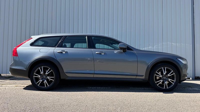 Volvo V90 (2017) V90 CC B4 AWD POLESTAR - fotka 2 z 27