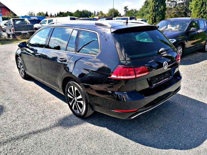 Volkswagen Golf (2020) 1.6 TDi IQ.Drive LED,ACC - fotka 4 z 32