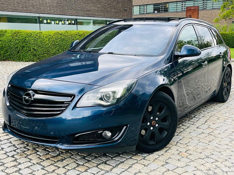 Opel Insignia 2.0CDTi 4x4 AUTOMAT SERVISKA - fotka 3 z 53
