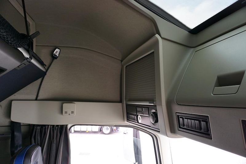 Volvo FH (2022) 460 / I – SAVE / XL / EURO 6 / - fotka 49 z 49
