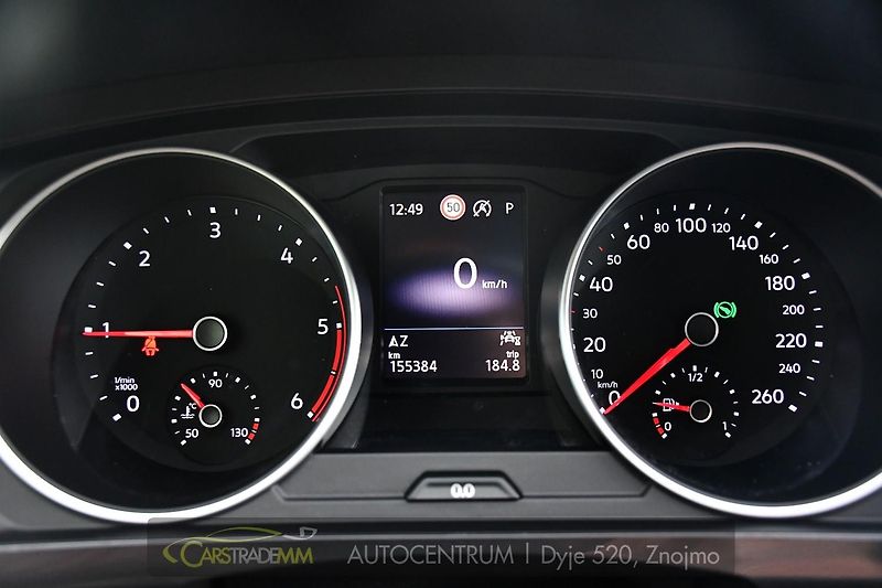 Volkswagen Tiguan 2.0TDi DSG NAVI TAŽNÉ ČR 1.M - fotka 29 z 53