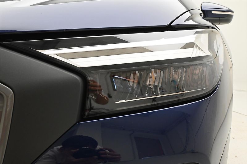 Audi Q4 40 e-tron 150kW 82kWh SOH 92% - fotka 28 z 30