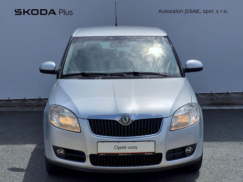 Škoda Fabia (2009) Ambiente Plus 1.9 TDI 77kW Com - fotka 4 z 22