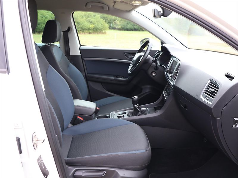 Seat Ateca 2,0 TDI LED 4Drive CZ Style - fotka 13 z 33