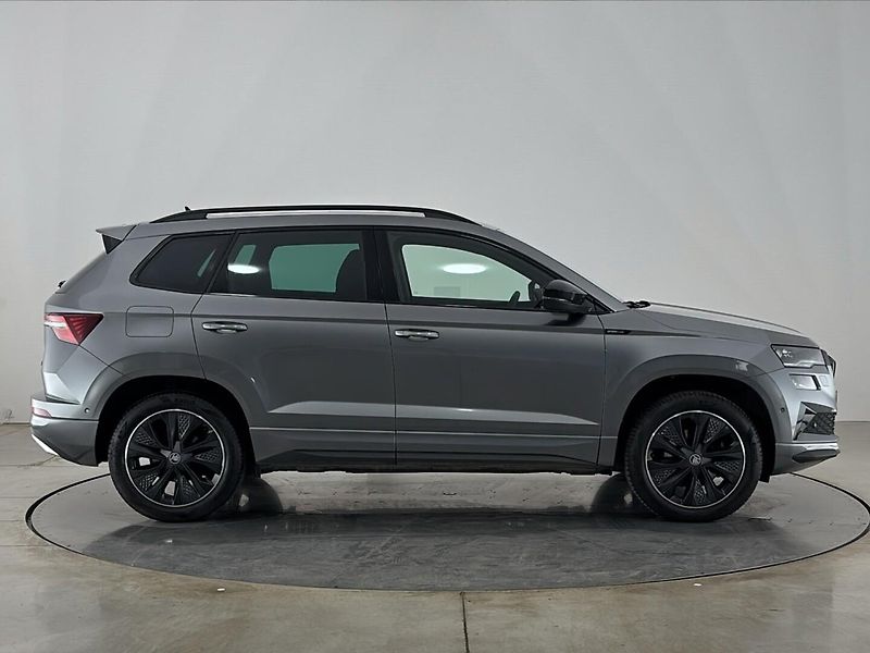 Škoda Karoq Sportline 4x4 DSG, nez. topení - fotka 16 z 30