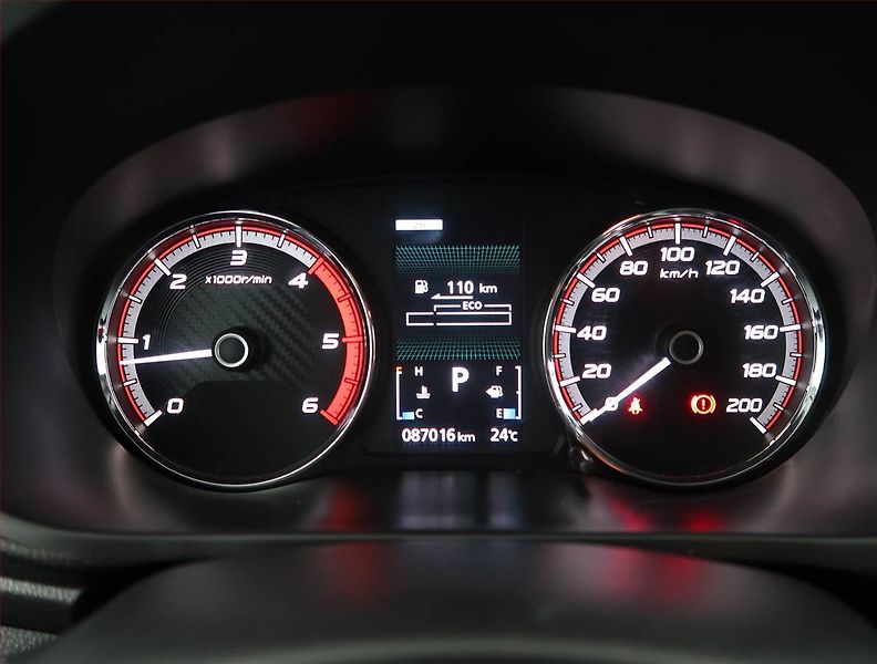 Mitsubishi L200 (2021) 2.2 DI-D - fotka 11 z 20