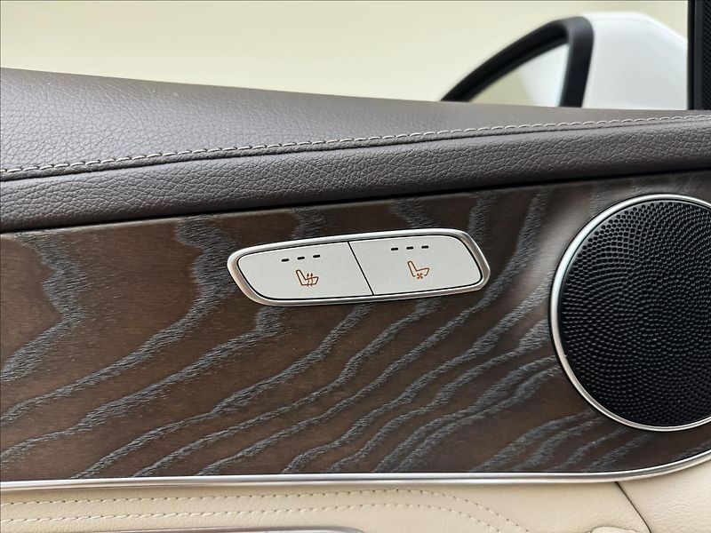 Mercedes-Benz GLC 2,1 OFFR PAK. VZDUCH EXCLUSIVE - fotka 33 z 51