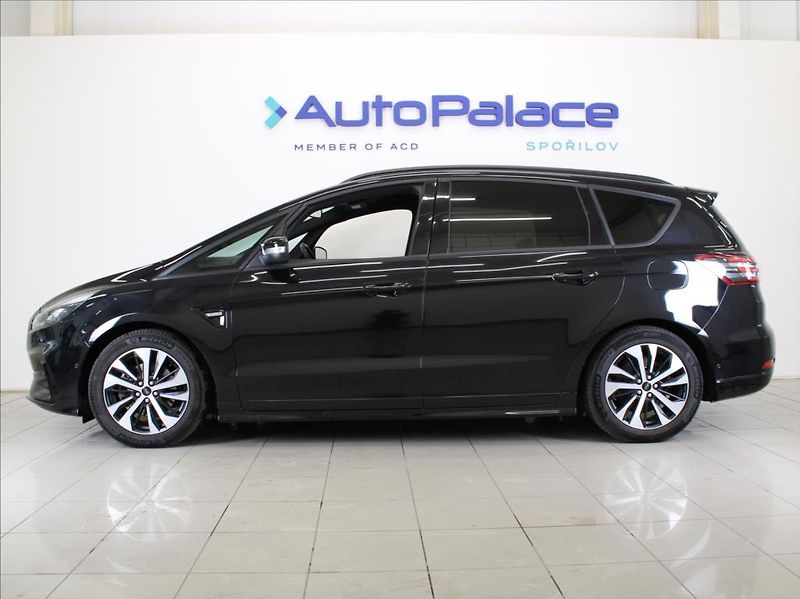 Ford S-MAX 2,5 Hybrid ST-line Výprodej! - fotka 5 z 31