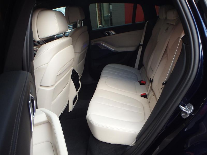 BMW X6 (2020) M 5.0i INDIVIDUAL  - fotka 18 z 28