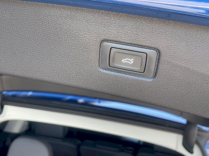 Audi Q7 (2024) 50 TDI 210 kW Quattro S-Line 7 - fotka 32 z 35