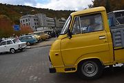 Historie na silnici! Fanoušci starých vozů zaplnili centrum Adamova. Na tradiční Doklikované.