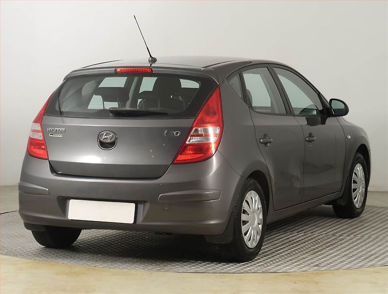 Hyundai i30 (2008) 1.4 CVVT, po STK, Klima - fotka 5 z 16