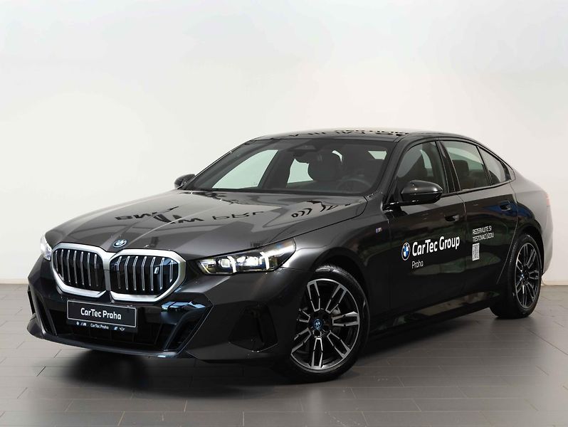 BMW i5 eDrive40 Sedan - fotografie inzerátu