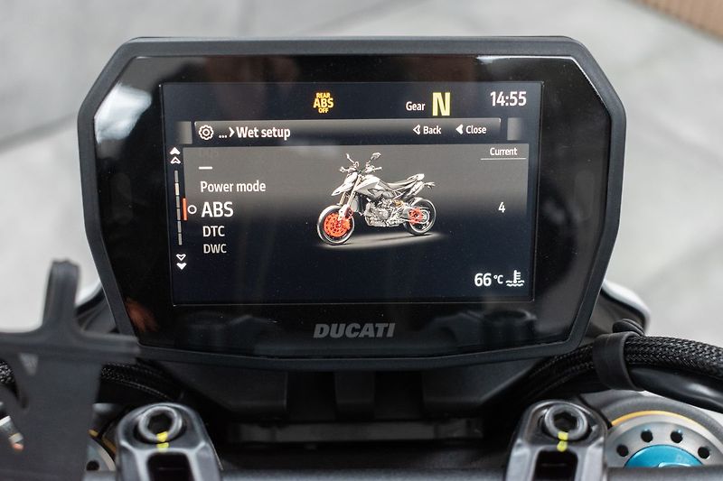 Ducati V2 SP*ÖHLINS*BREMBO*1.MAJ*DPH - fotka 11 z 27