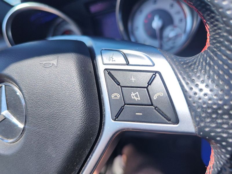 Mercedes-Benz SLK 250 CDI/150kW Cabrio - fotka 27 z 32