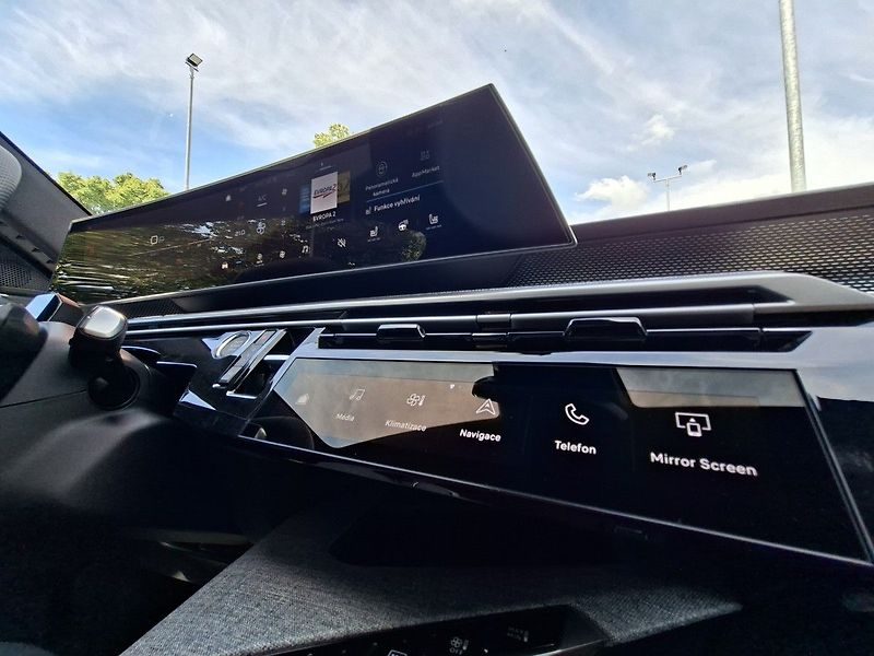 Peugeot 5008 (2026) GT - SUMMER BLUE 145 e-DCS6 - fotka 16 z 30
