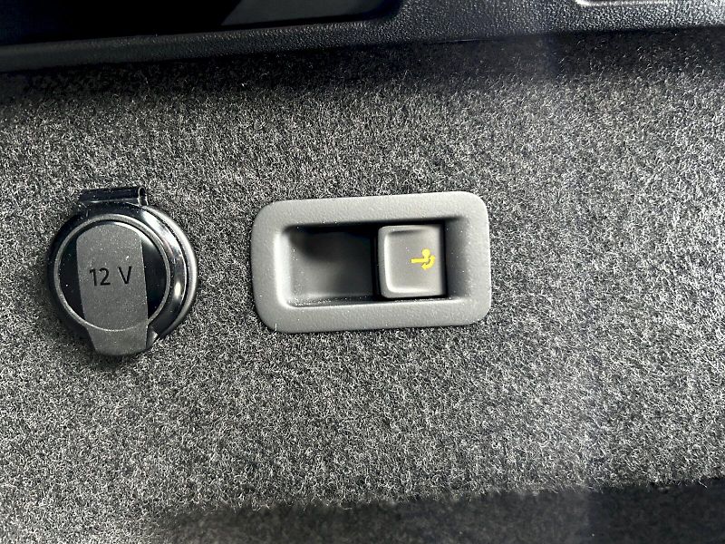 Škoda Kodiaq (2025) 2.0 TDI 142kW 4x4 DSG Sportlin - fotka 32 z 35