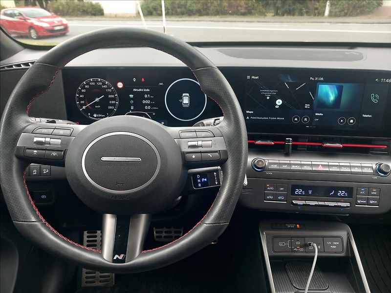 Hyundai Kona 1,6 4X4 DCT N-LINE PREMIUM - fotka 7 z 26