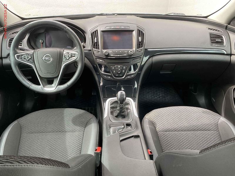 Opel Insignia (2015) 2.0 CDTi, ČR, Bixen, navi - fotka 8 z 18