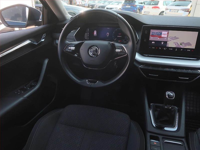 Škoda Octavia (2022) Style 2.0 TDI, Navi, Tempomat - fotka 7 z 18