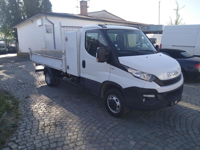 Iveco Daily 35C150 3,0L sklopka - fotka 1 z 6