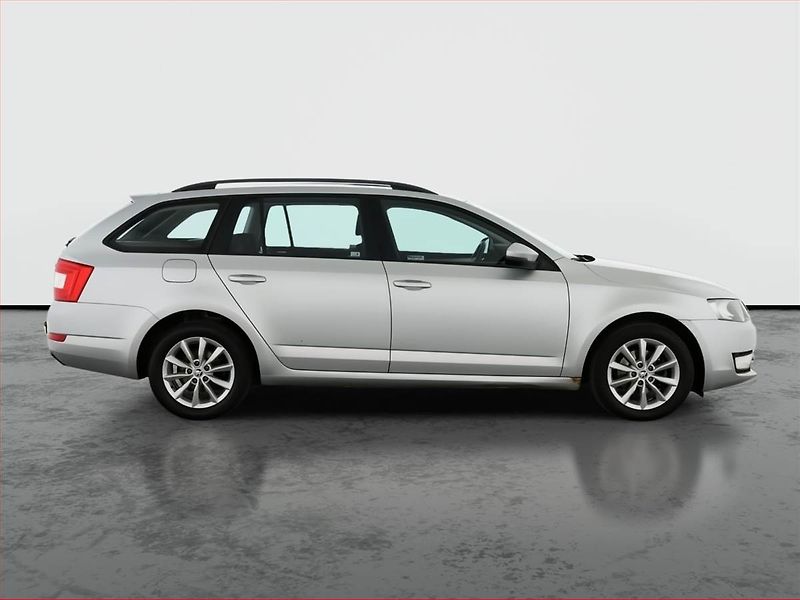 Škoda Octavia (2015) Ambition 1.6 TDI, 4X4 - fotka 6 z 18
