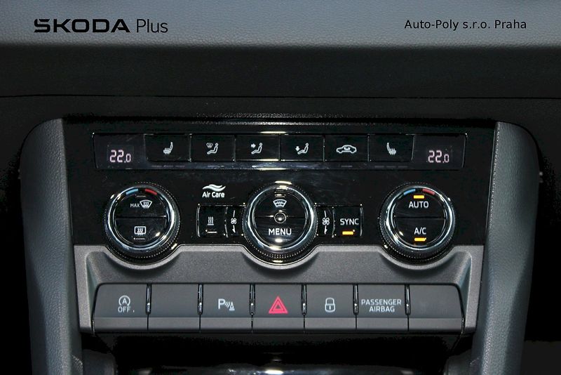 Škoda Karoq (2023) 2.0 TDI 110 kW Style - fotka 15 z 25