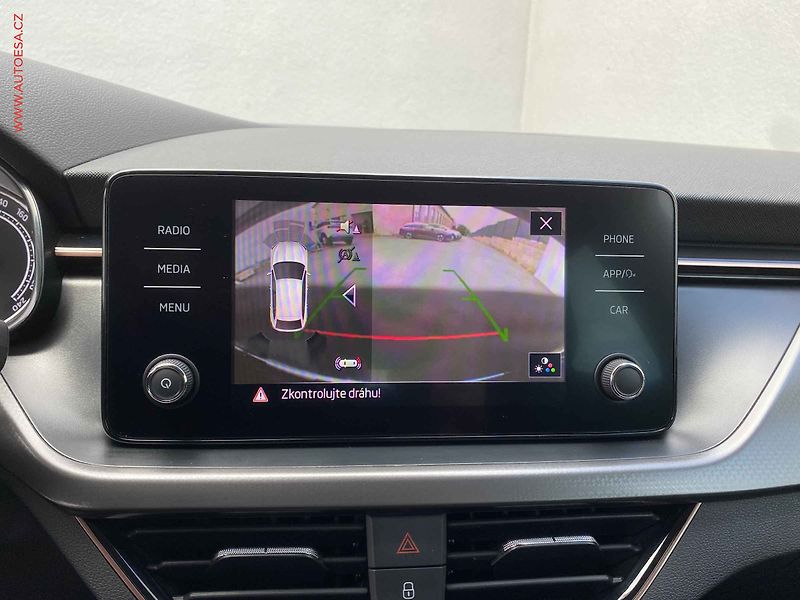 Škoda Scala (2021) 1.0 TSi, ČR, Style, LED - fotka 17 z 18