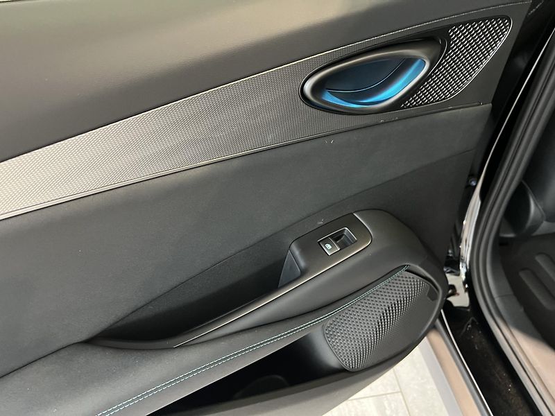 BYD Seal 6 (2025) DM-i Touring Comfort - fotka 26 z 30