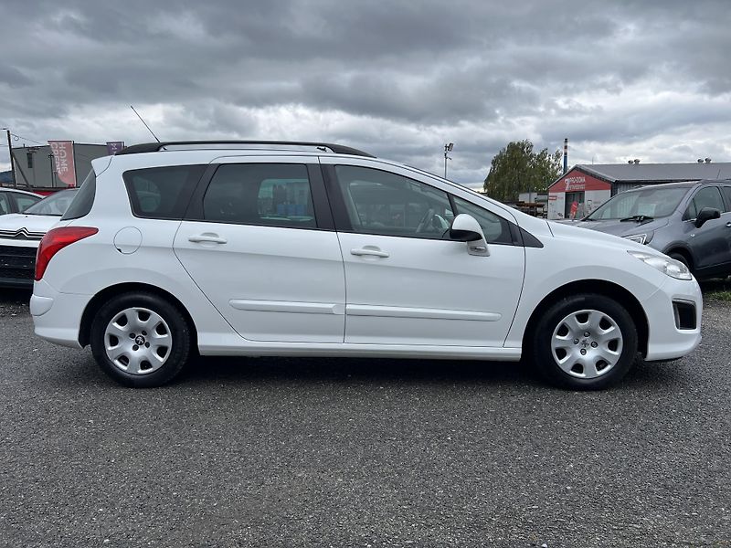 Peugeot 308 1.6HDi KOUPENO V ČR odp.DPH - fotka 8 z 37
