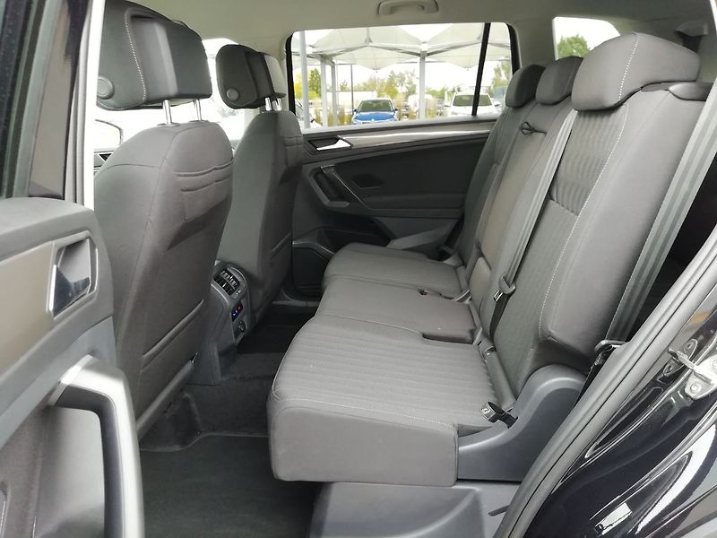 Volkswagen Tiguan Allspace 1,5 TSI DSG Life 110 kW - fotka 6 z 23