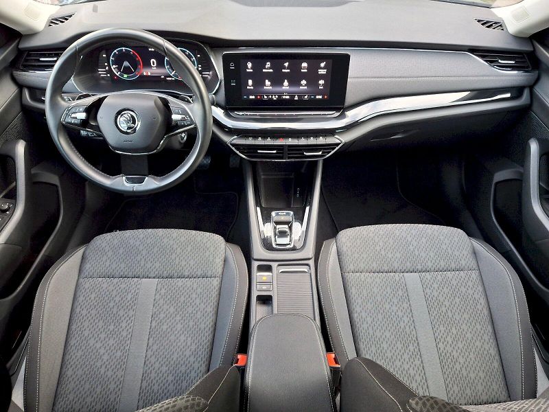 Škoda Octavia (2021) Combi Stale Plus DSG 4x4 2,0TD - fotka 5 z 35