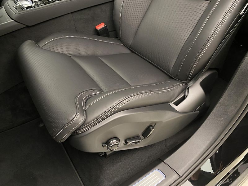 Volvo XC90 (2026) T8 AWD BLACK EDITION PLUS 7m - fotka 31 z 72